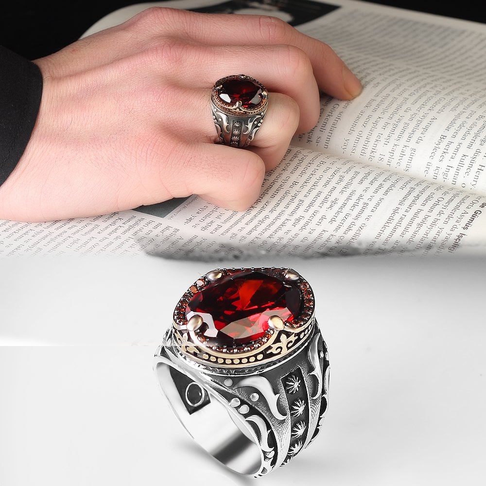 Shiny Red Stone Ring