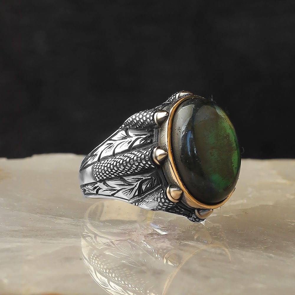 Eagle Nest Labradorite Ring