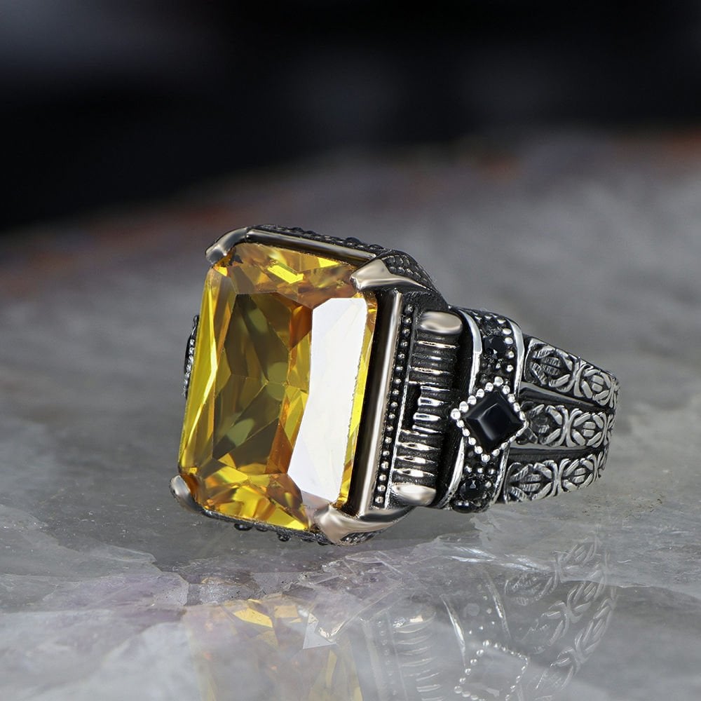 Chain Design Citrine Ring