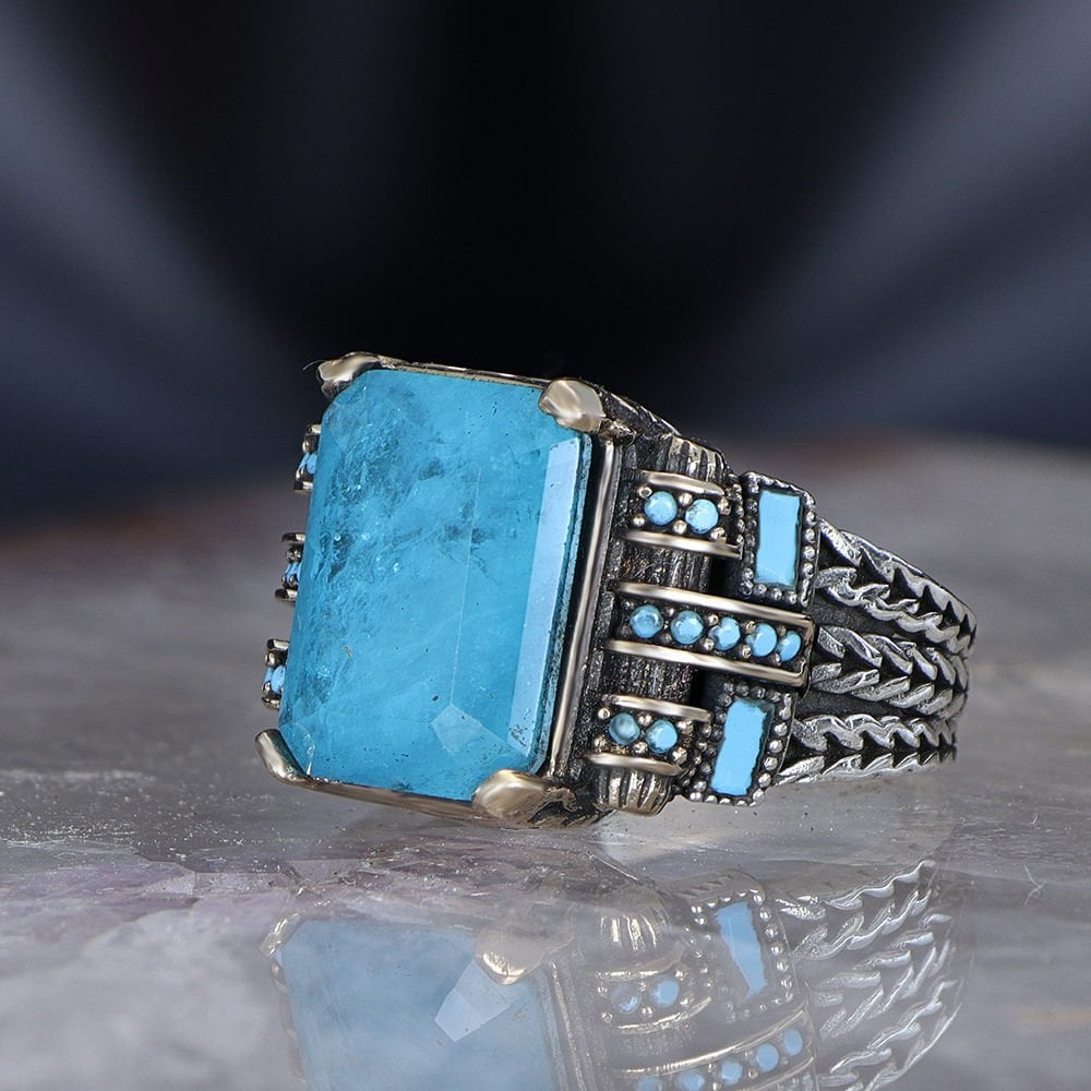 Chain Design Paraiba Tourmaline Ring