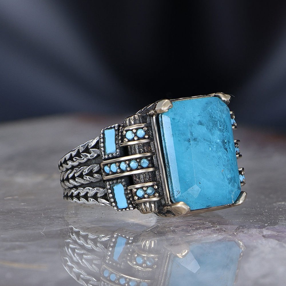 Chain Design Paraiba Tourmaline Ring