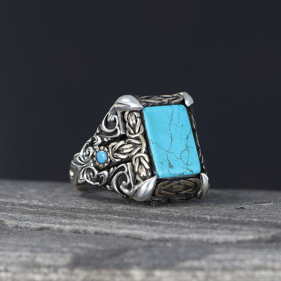 Chain Style Turquoise Ring