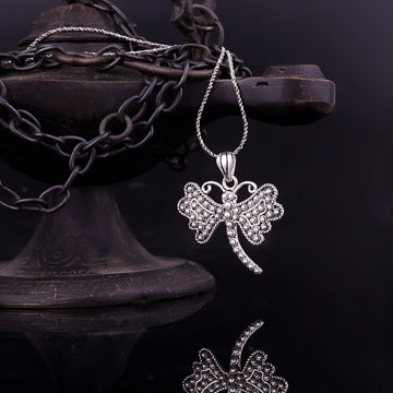 Enchanting Dragonfly Filigree Necklace