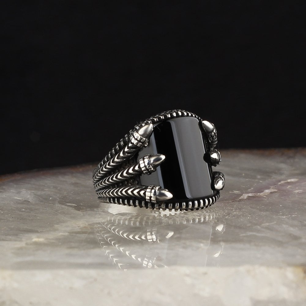 Eagle Claw Curved Onyx Ring