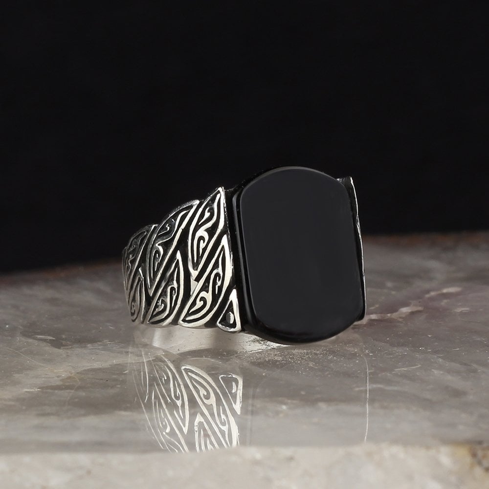 Black Aqeeq Ring for Men