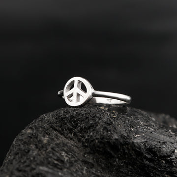 Timeless Peace Symbol Ring: Sterling Silver