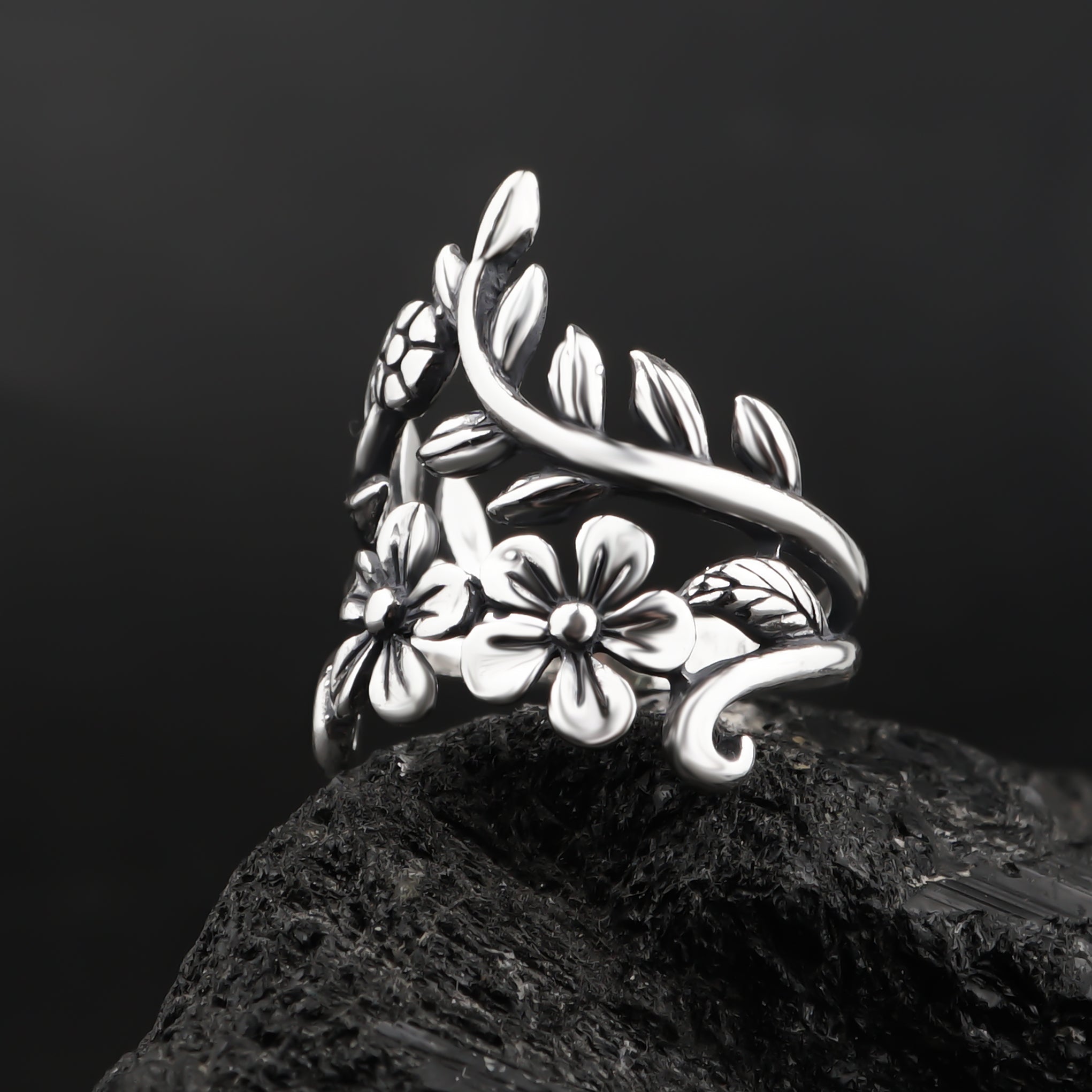 Flowering Branch Ring: Sterling Silver