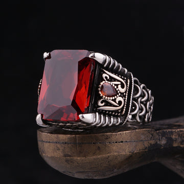 Garnet Ring with Chain Design