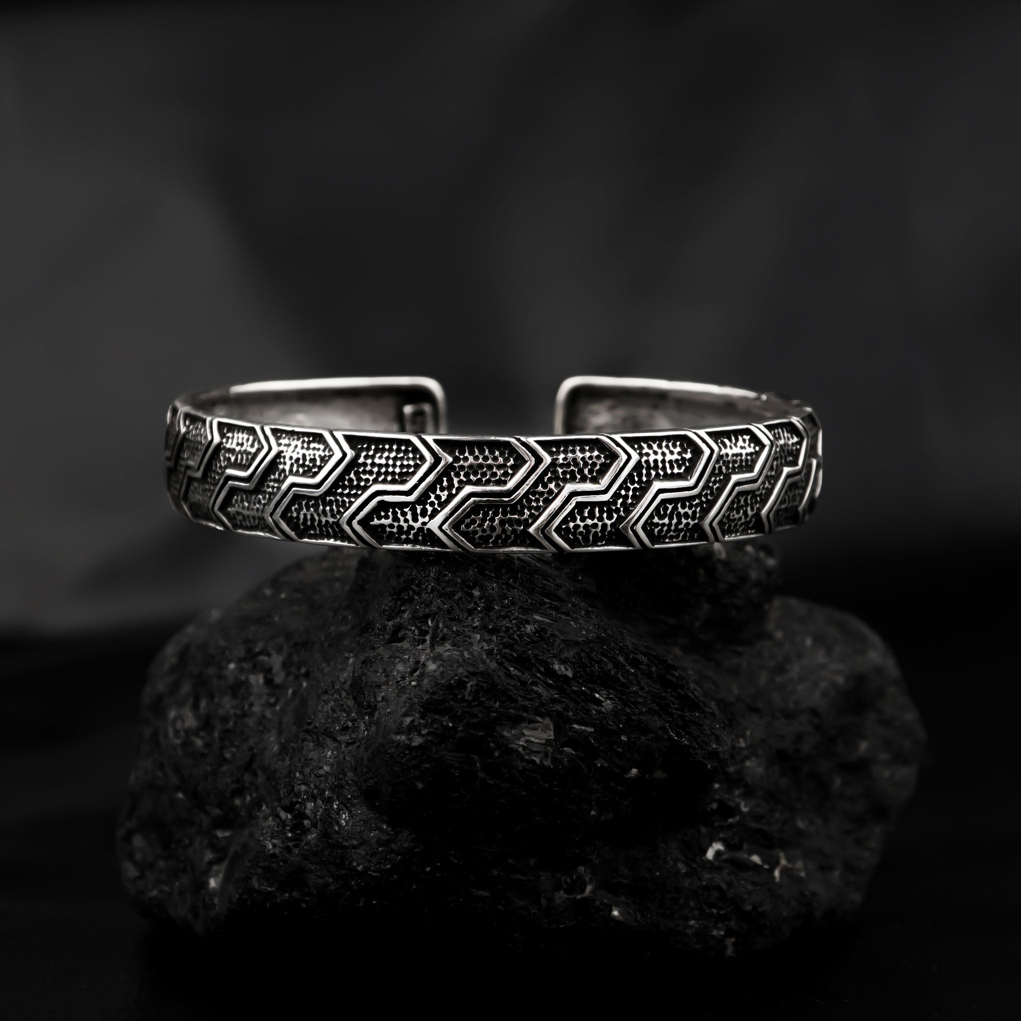 Unique Silver Bangle