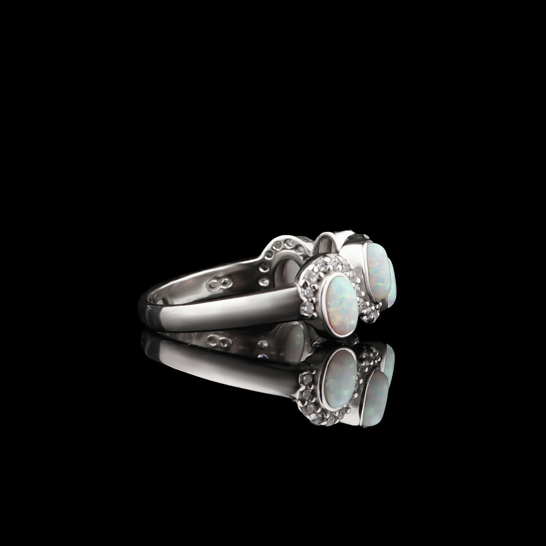 Interlocking Opal Stones Ring: Sterling Silver